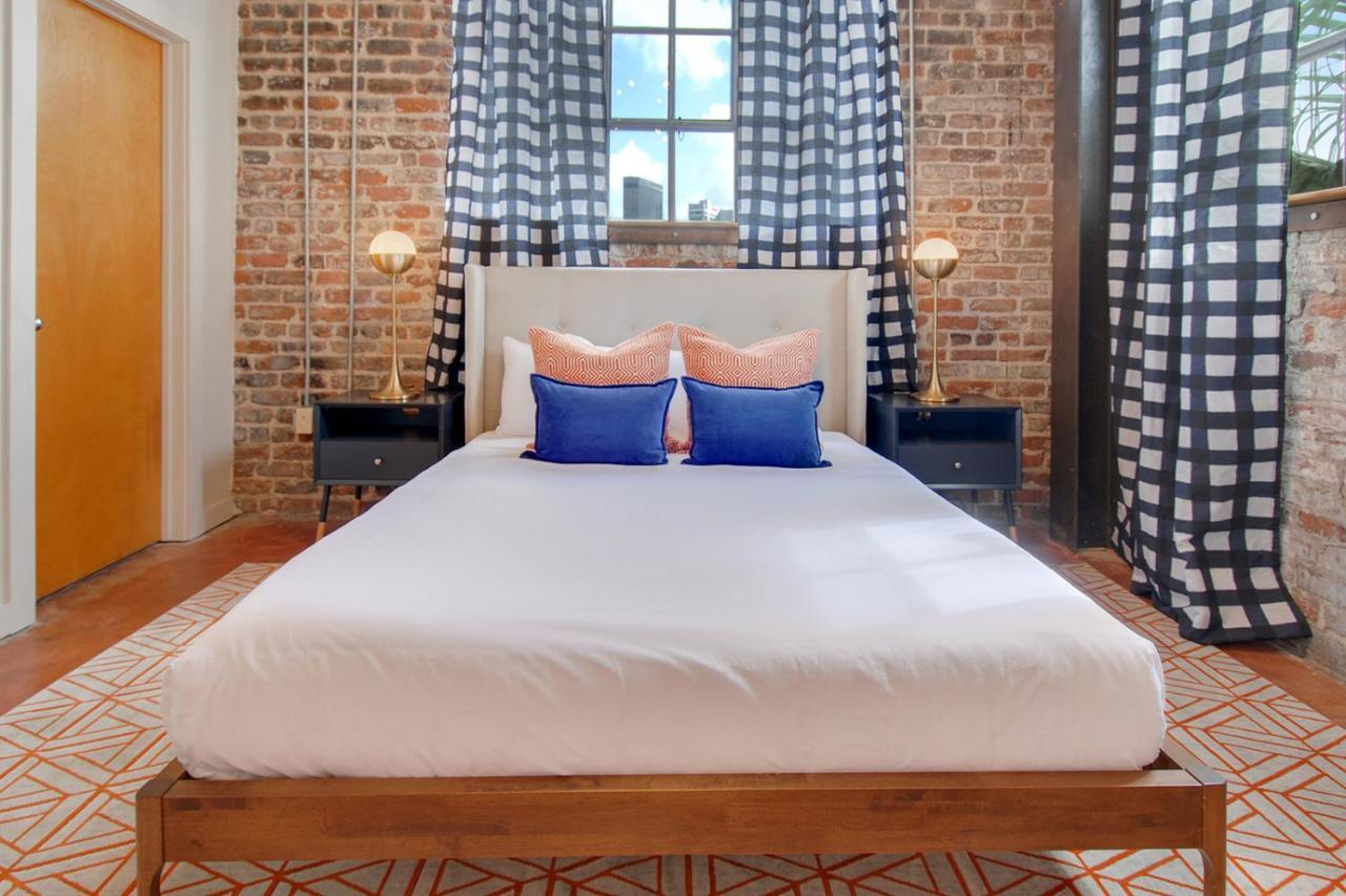 Luxury Arts District Apartments Ню Орлиънс Екстериор снимка