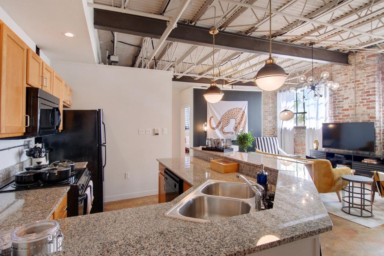 Luxury Arts District Apartments Ню Орлиънс Екстериор снимка